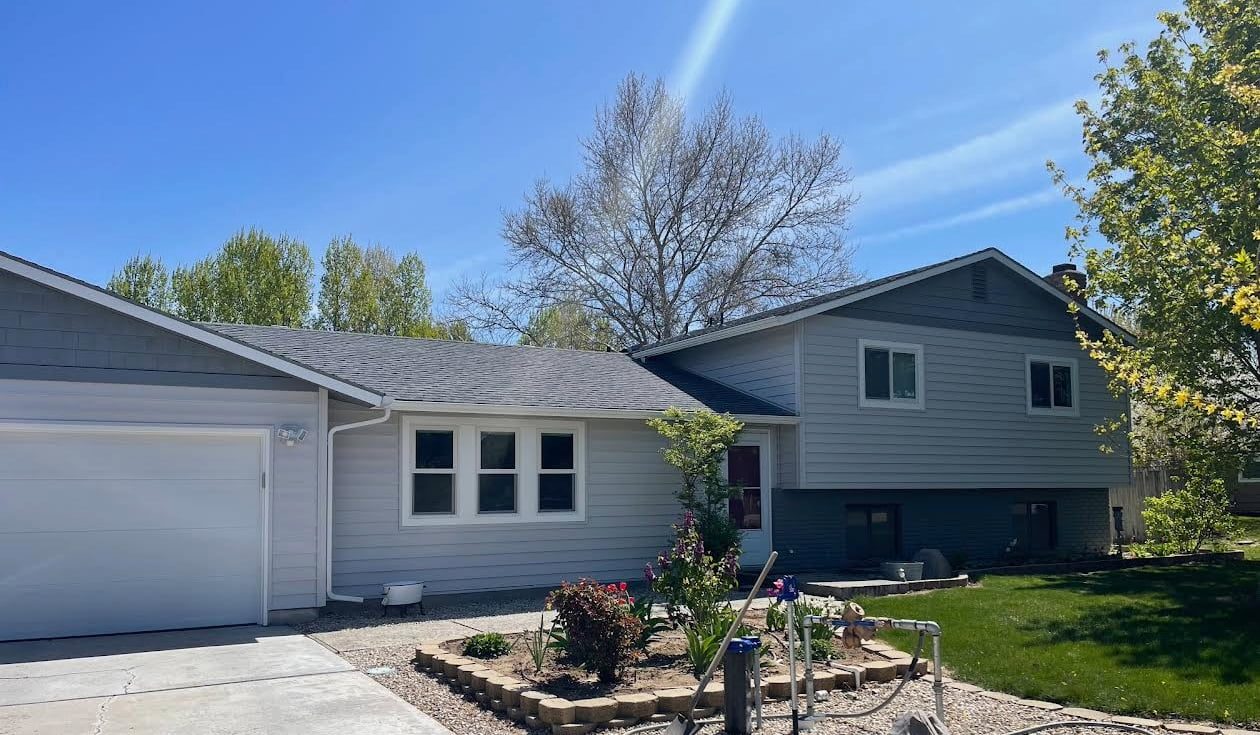 Full siding, trim, soffit and fascia installation